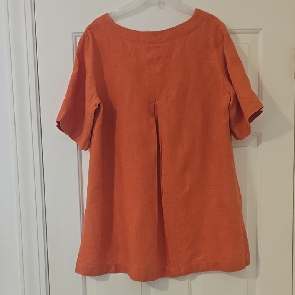 Linenbee Relaxed V-Neck Linen Tunic in Burnt Orange Large - Picture 3 of 6
